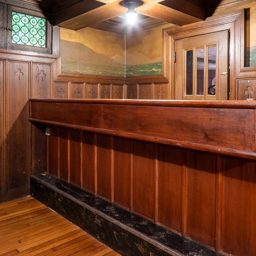 pub
